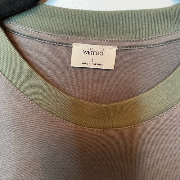 Aritzia wilfred T shirt - Picture 4 of 5